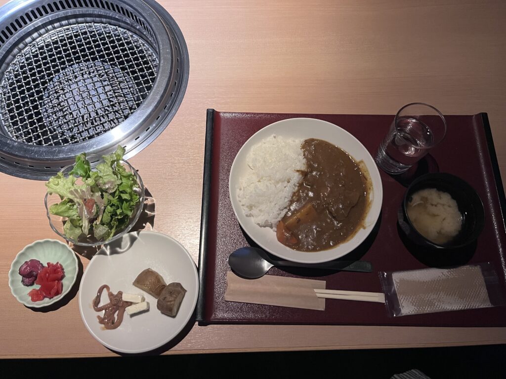朝食