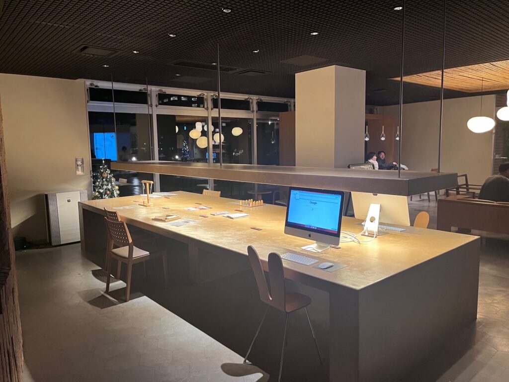 フロント・フリースペース