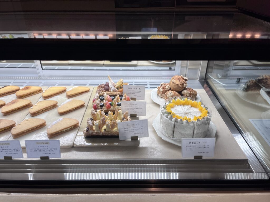 ケーキ３